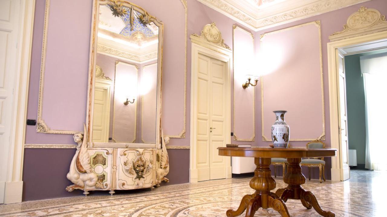 Palazzo Francesco Grassi Aradeo Exterior foto